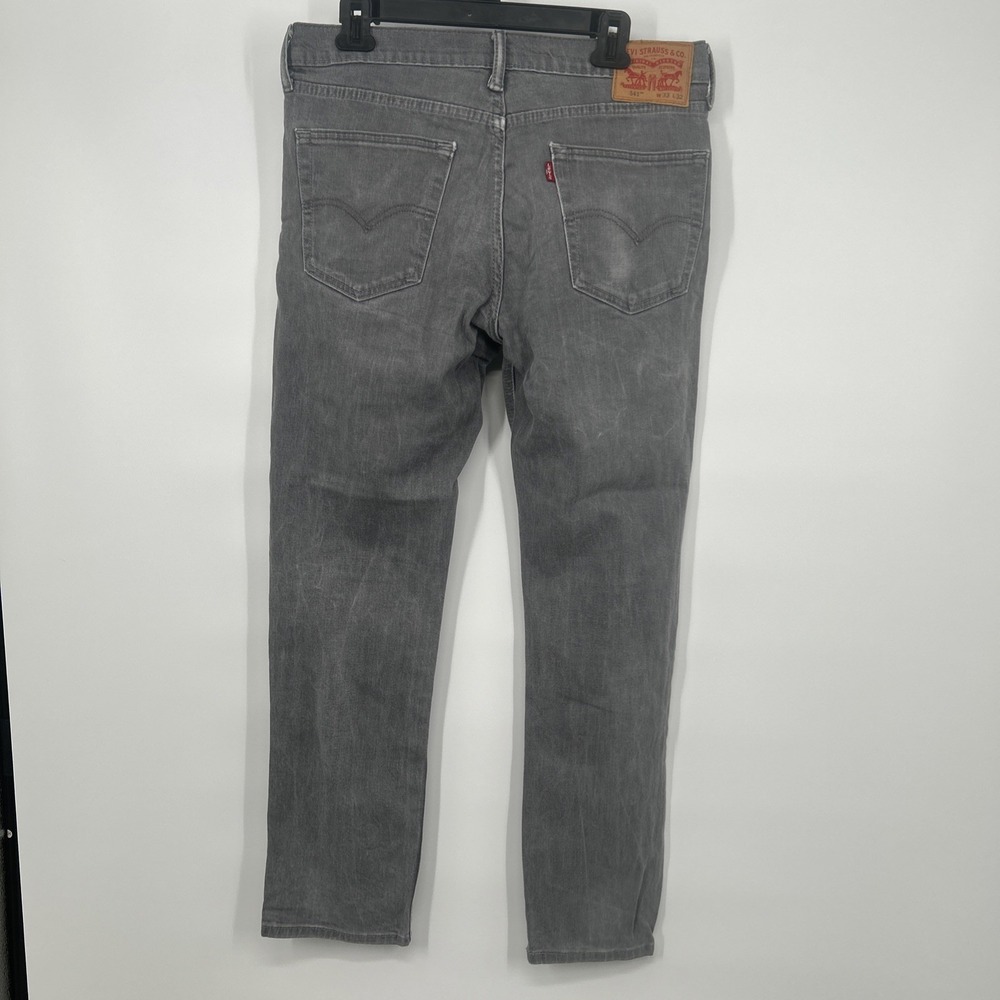 Levi's 541 Men's 33x32 Gray Jeans Athletic Taper Stretch Denim - Picture 5 of 11